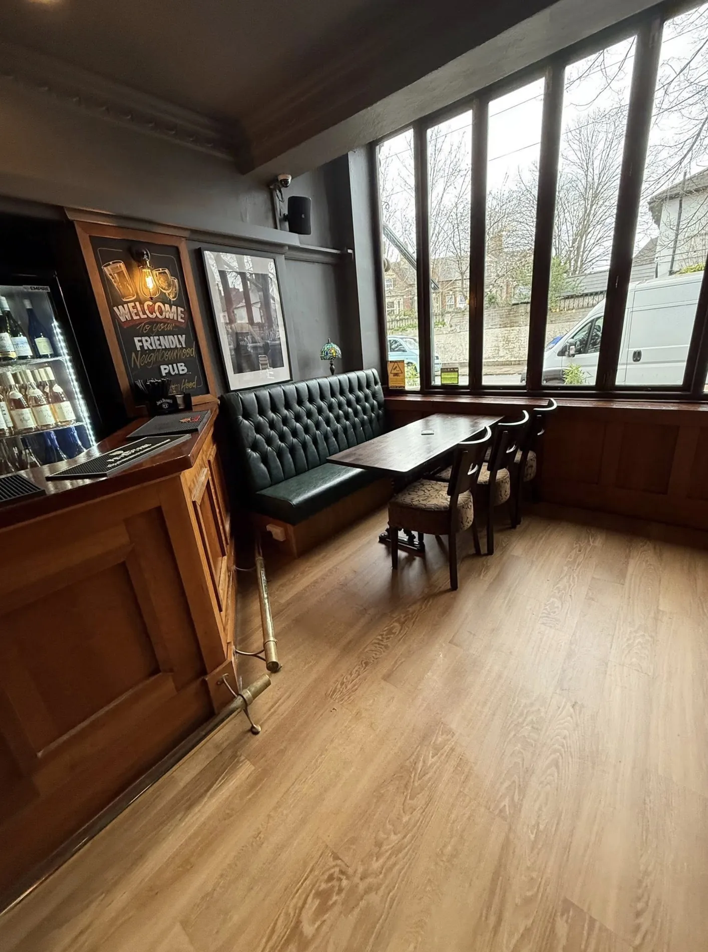 The Robin Hood lounge seating